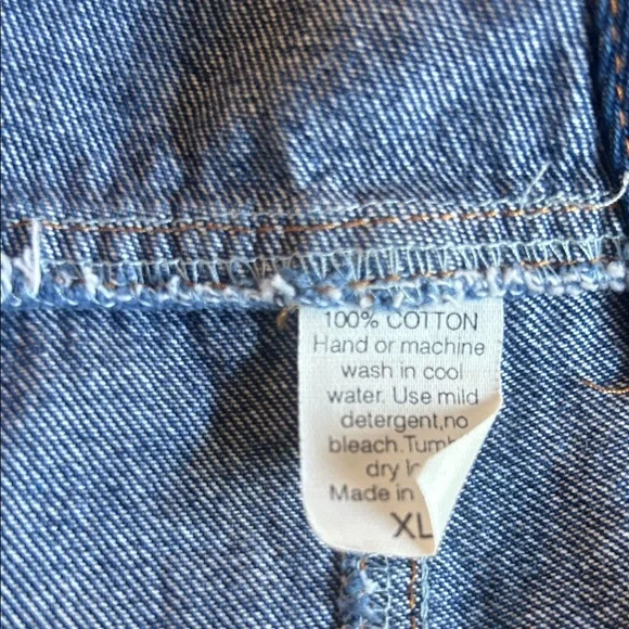 Vintage Christmas Holiday Overalls Snowmen - Picture 4 of 4